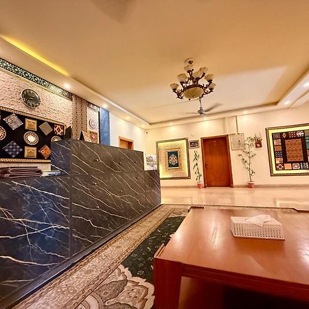 Blue Moon Residency Jinnah Super Islamabad Exterior foto